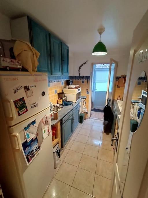 Appartement Agreable Pres De La Mer ! Toulon Exterior photo